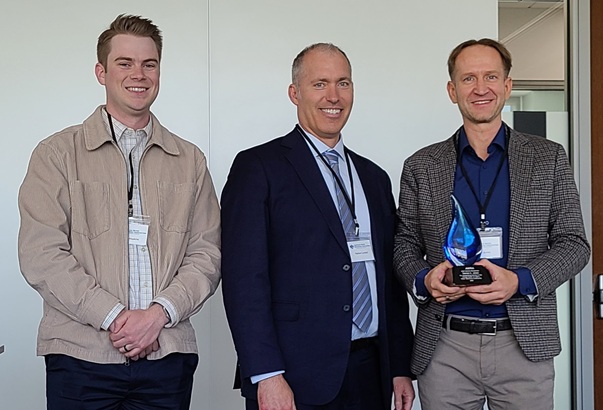 Steve Jones receives AWRA award